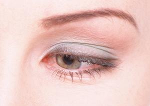 保湿化粧水で肌の潤いを保ち美肌に